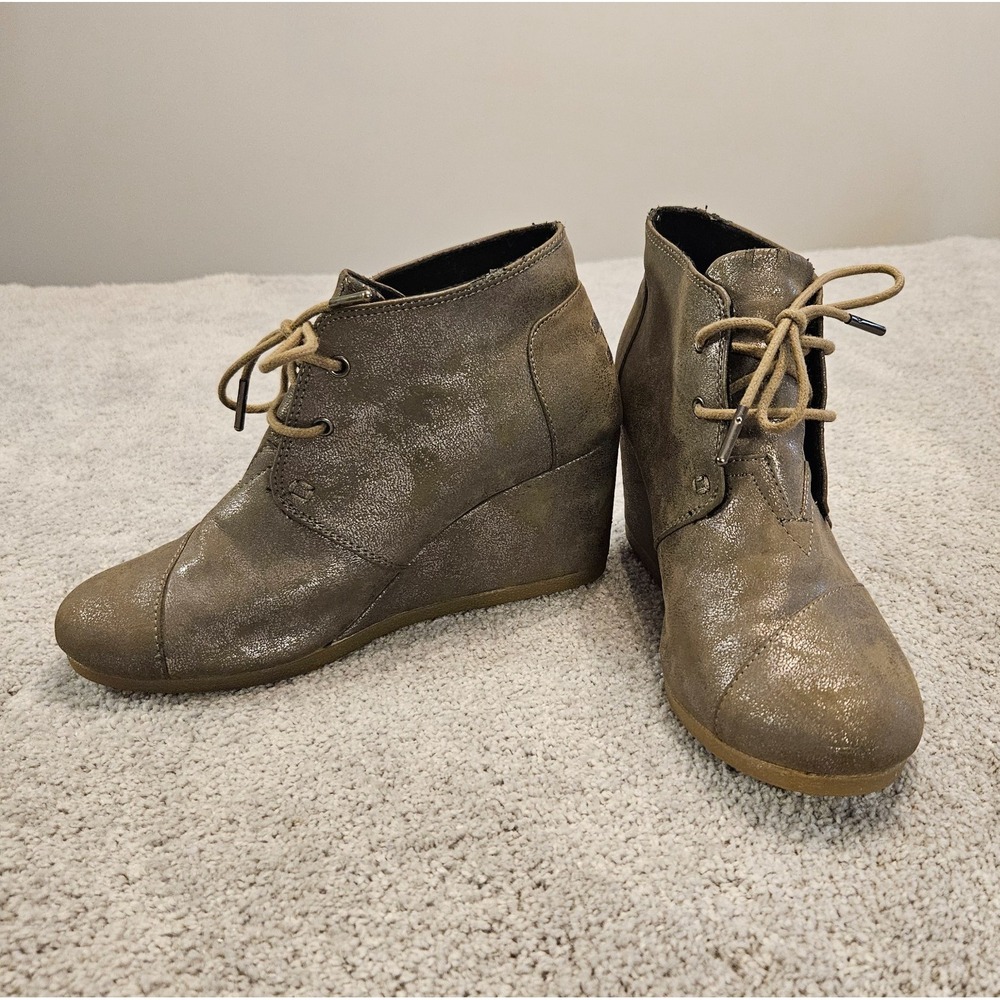 TOMS Women's Desert‎ Wedge Booties Size 8 Brown Taupe Metallic Suede Ankle Boots